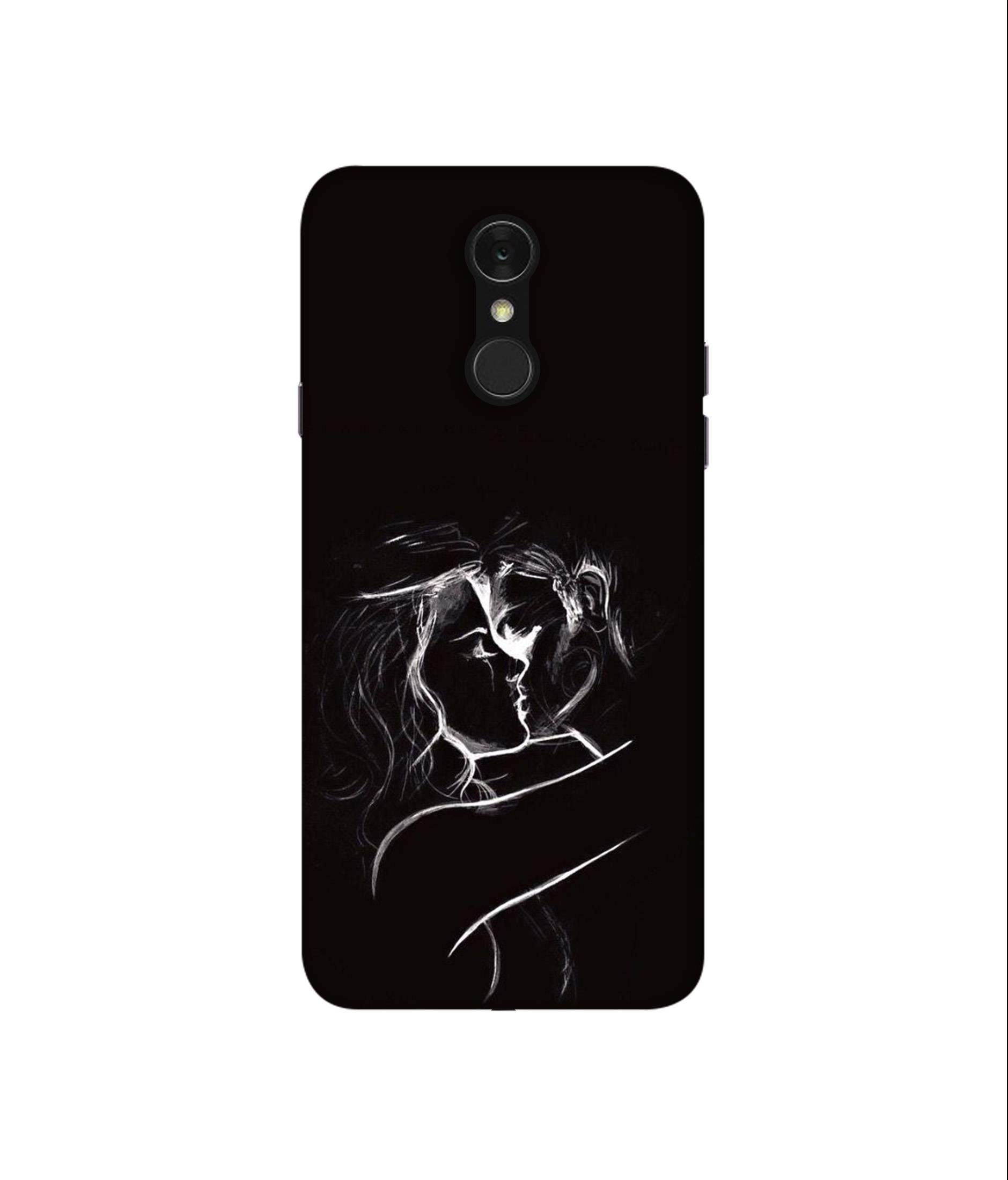 Amazon Brand - Solimo Designer Kissing Couple 3D Printed Hard Back Case Mobile Cover for LG Q7