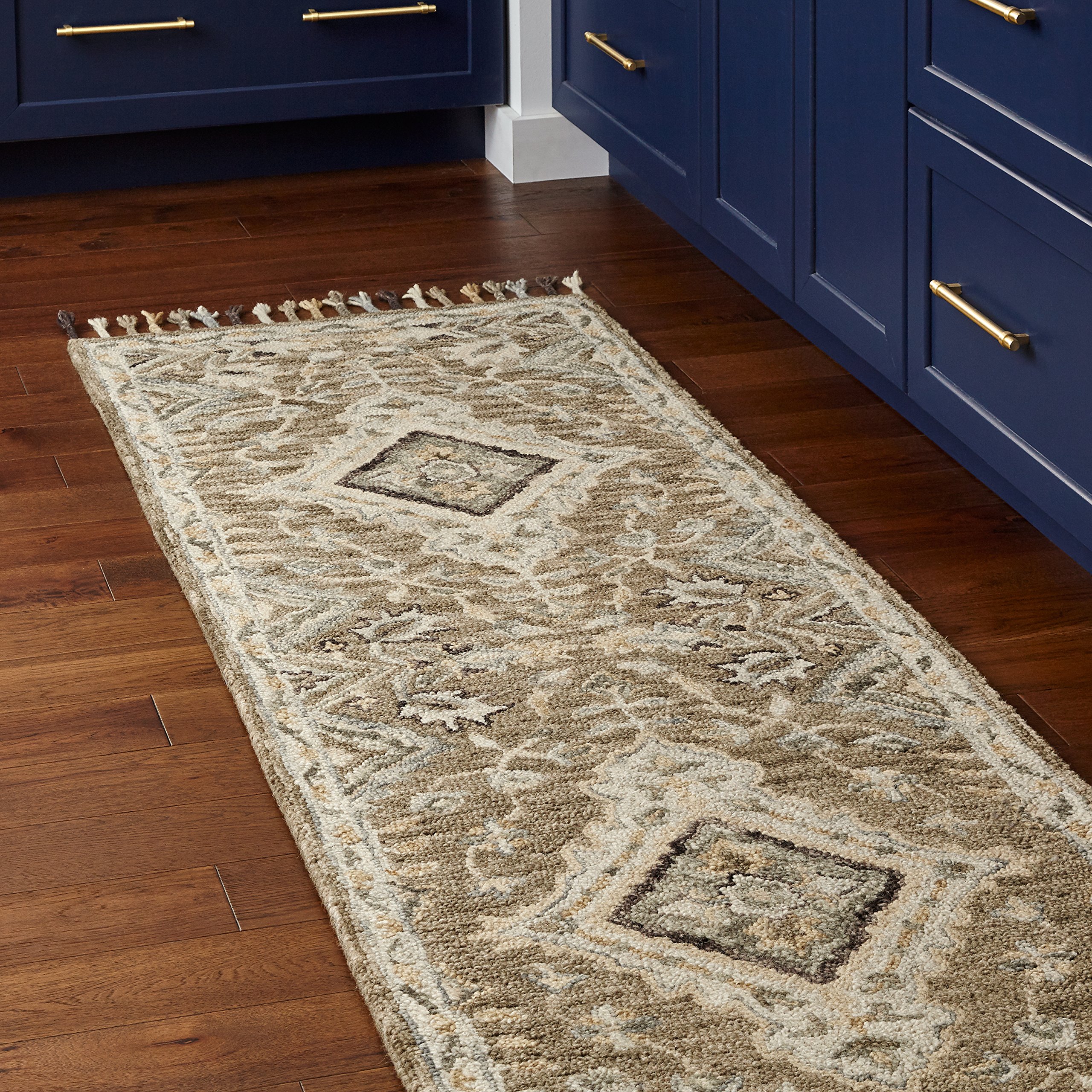Amazon Brand – Stone & Beam Vero Medallion Wool Runner Rug, 2' 6" x 8', Neutral Multi
