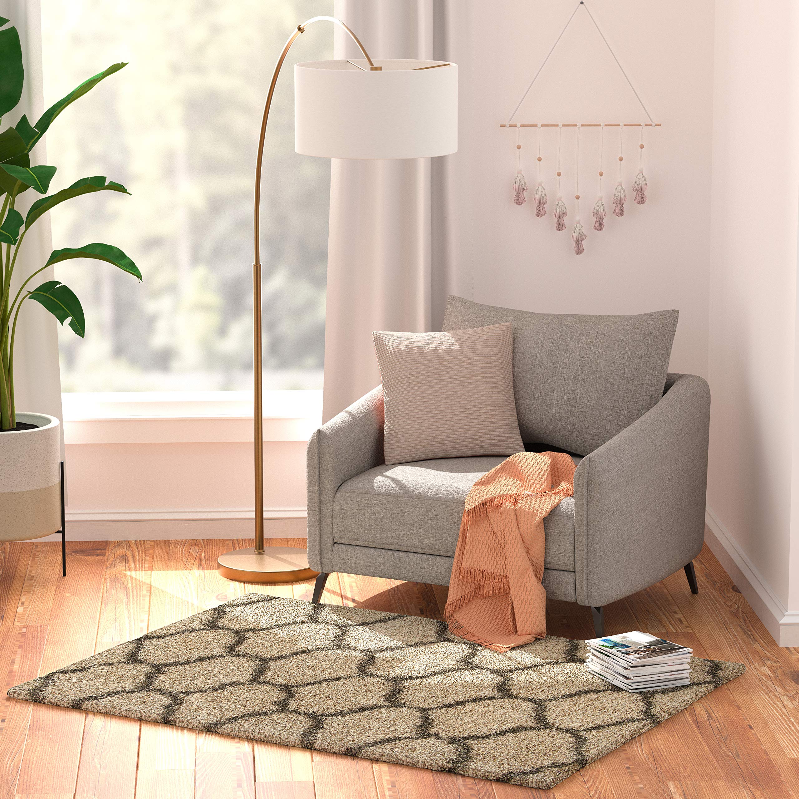 Amazon Basics Modern Plush Moroccan Trellis Shag Area Rug - 4x6 (3'11" x 5'3"), Beige