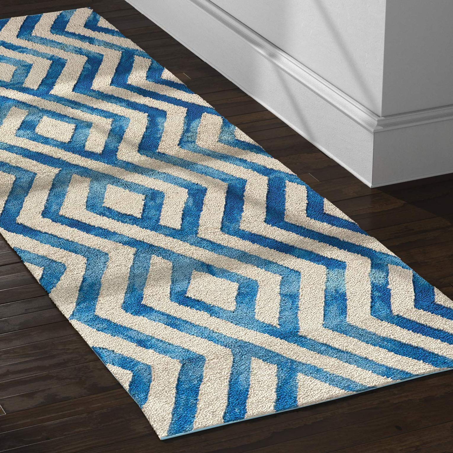 Amazon Brand – Rivet Modern Geometric Ruuner Rug, 2' 6" x 8', Blue, Ivory