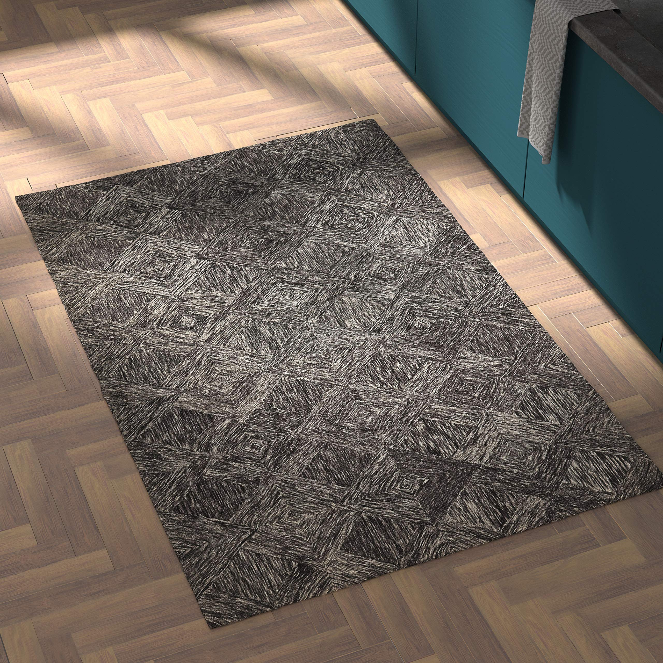 Amazon Brand – Rivet Motion Modern Patterned Wool Area Rug, 3' 9" x 5' 9", Charcoal