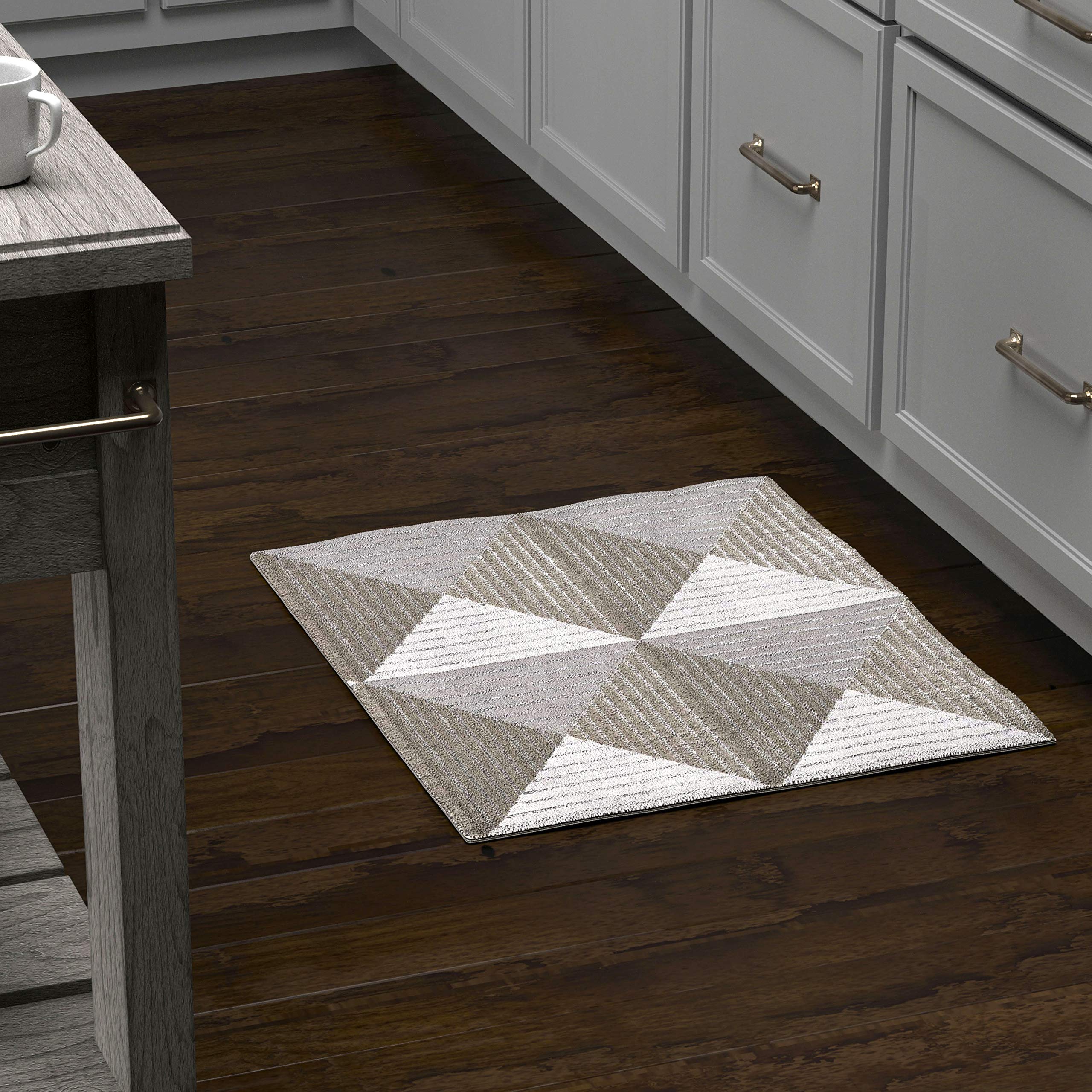 Amazon Brand – Rivet Contemporary Area Rug, 1' 8" x 2' 10", Grey and Taupe