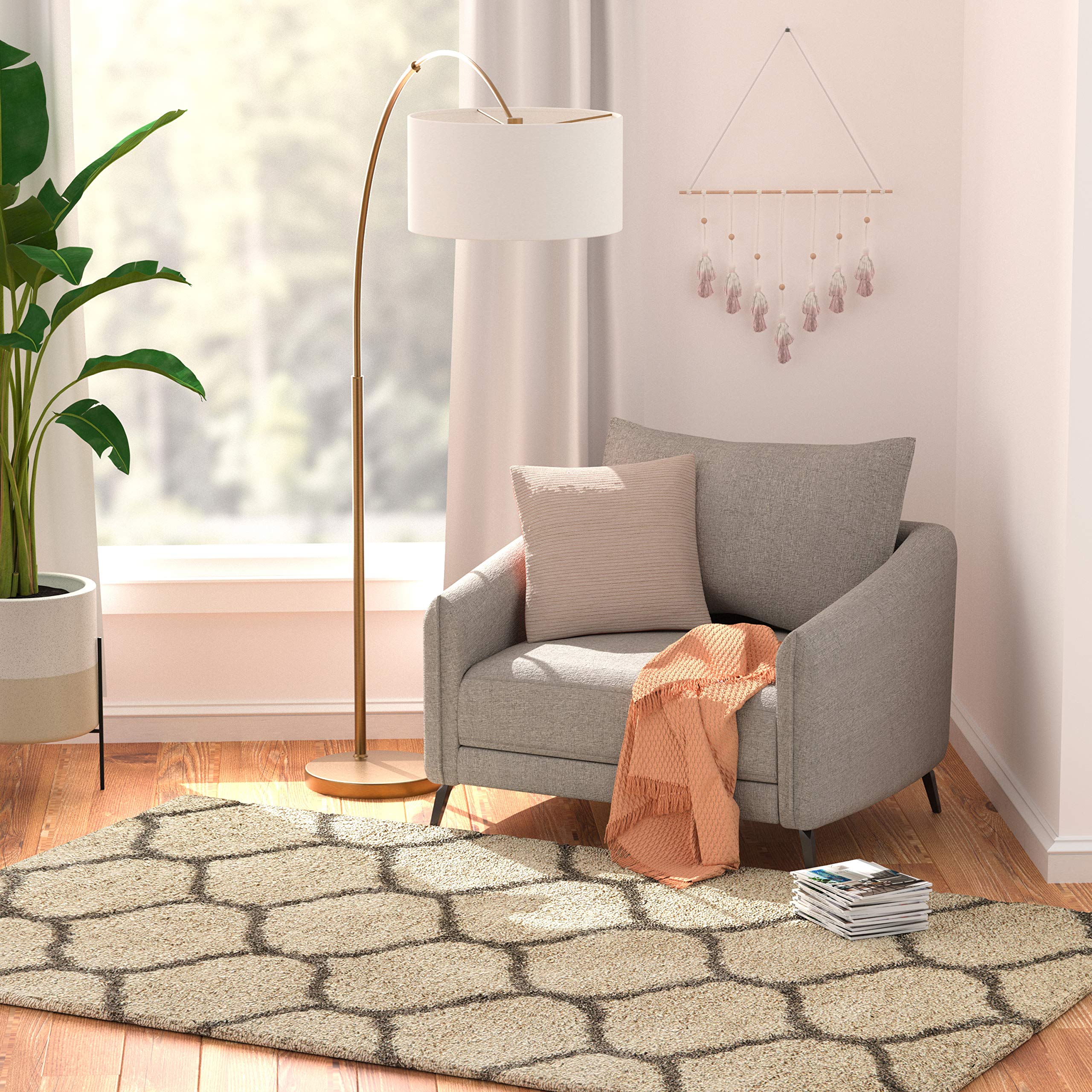 Amazon Basics Modern Plush Moroccan Trellis Shag Area Rug - 5x8 (4'11" x 7'8"), Beige