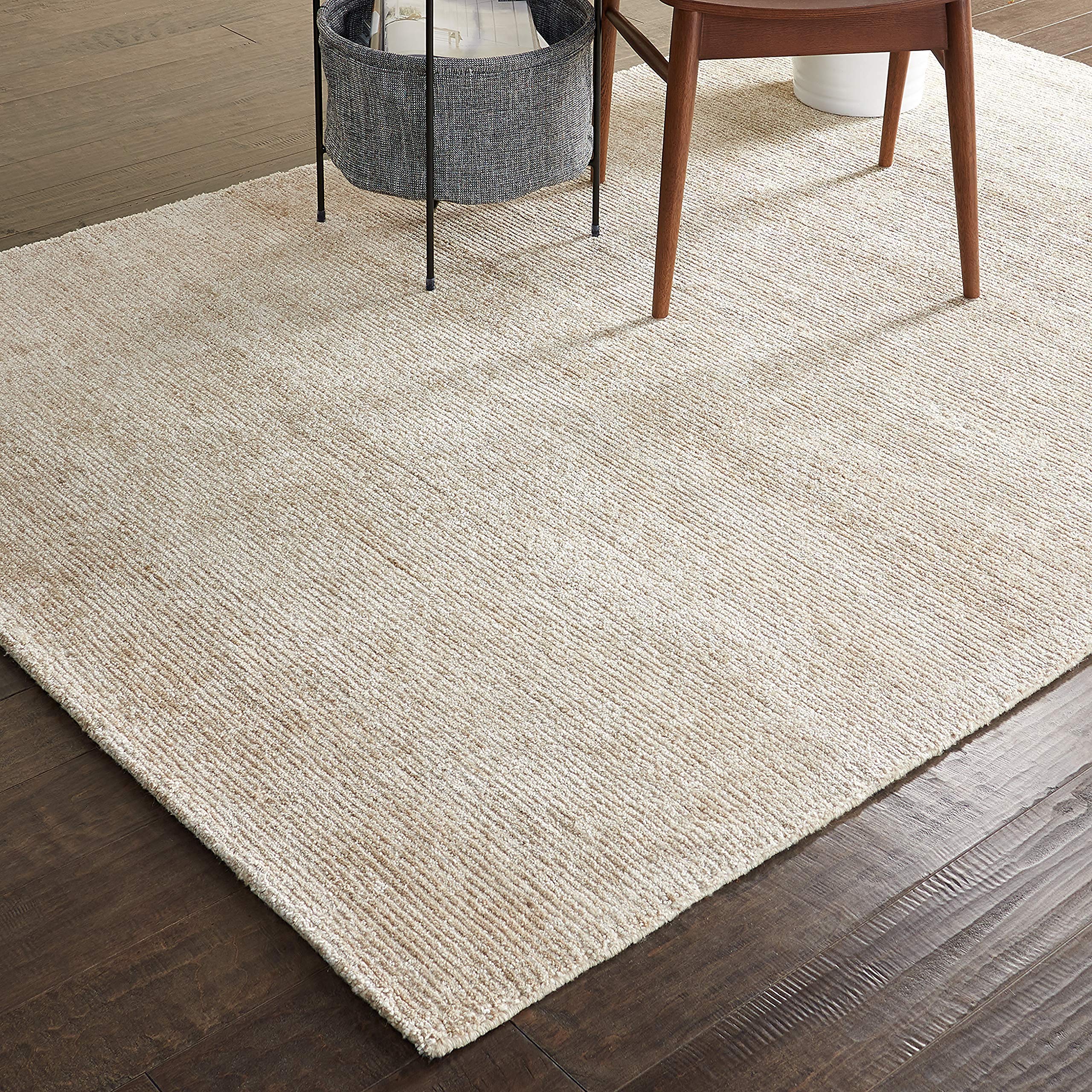 Amazon Brand – Rivet Contemporary Striated Jute Area Rug, 7' 5" x 5' 3", Linen
