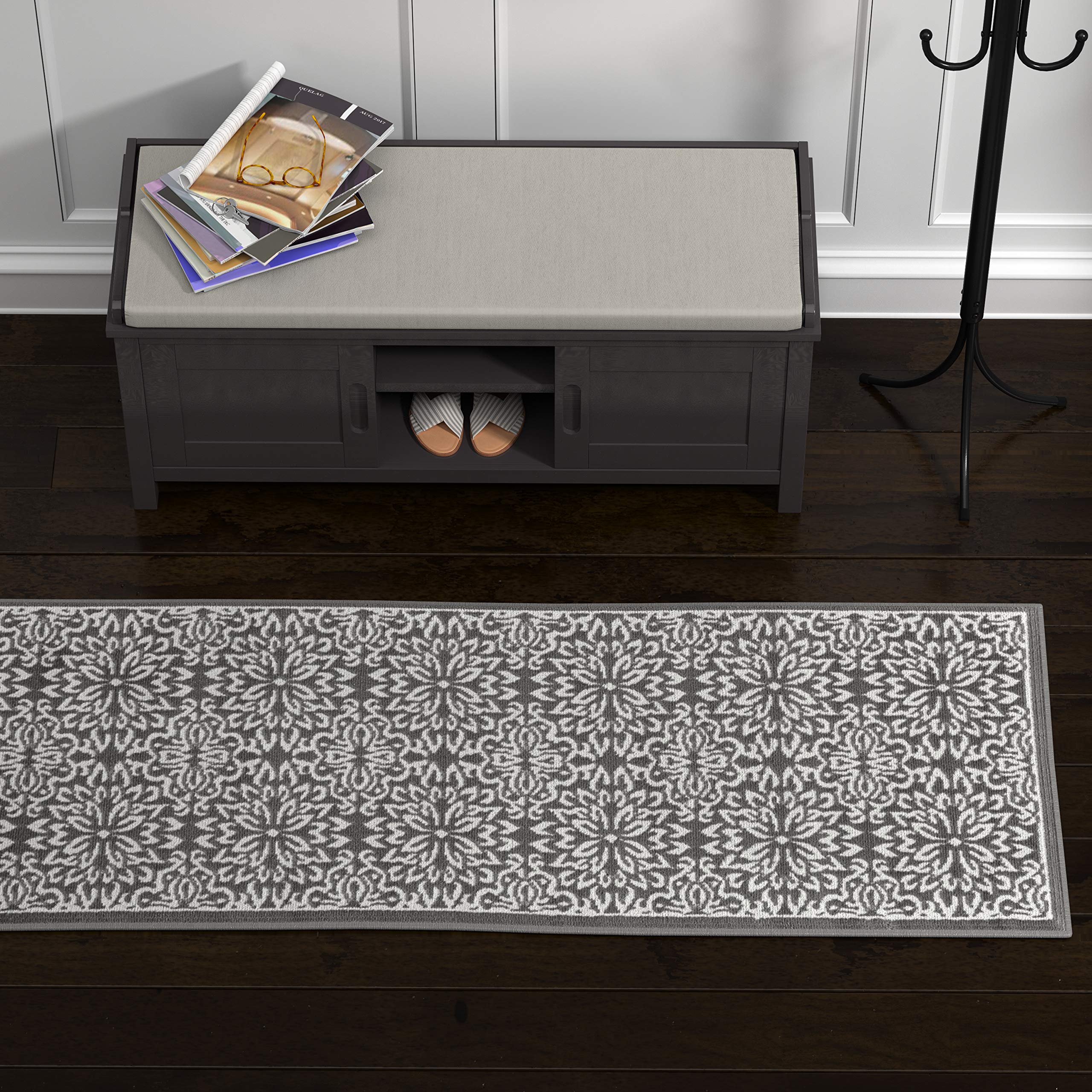Amazon Brand – Ravenna Home Floral Medallion Tiled Rug, 2'3" x 7'3", Warm Grey with Ivory