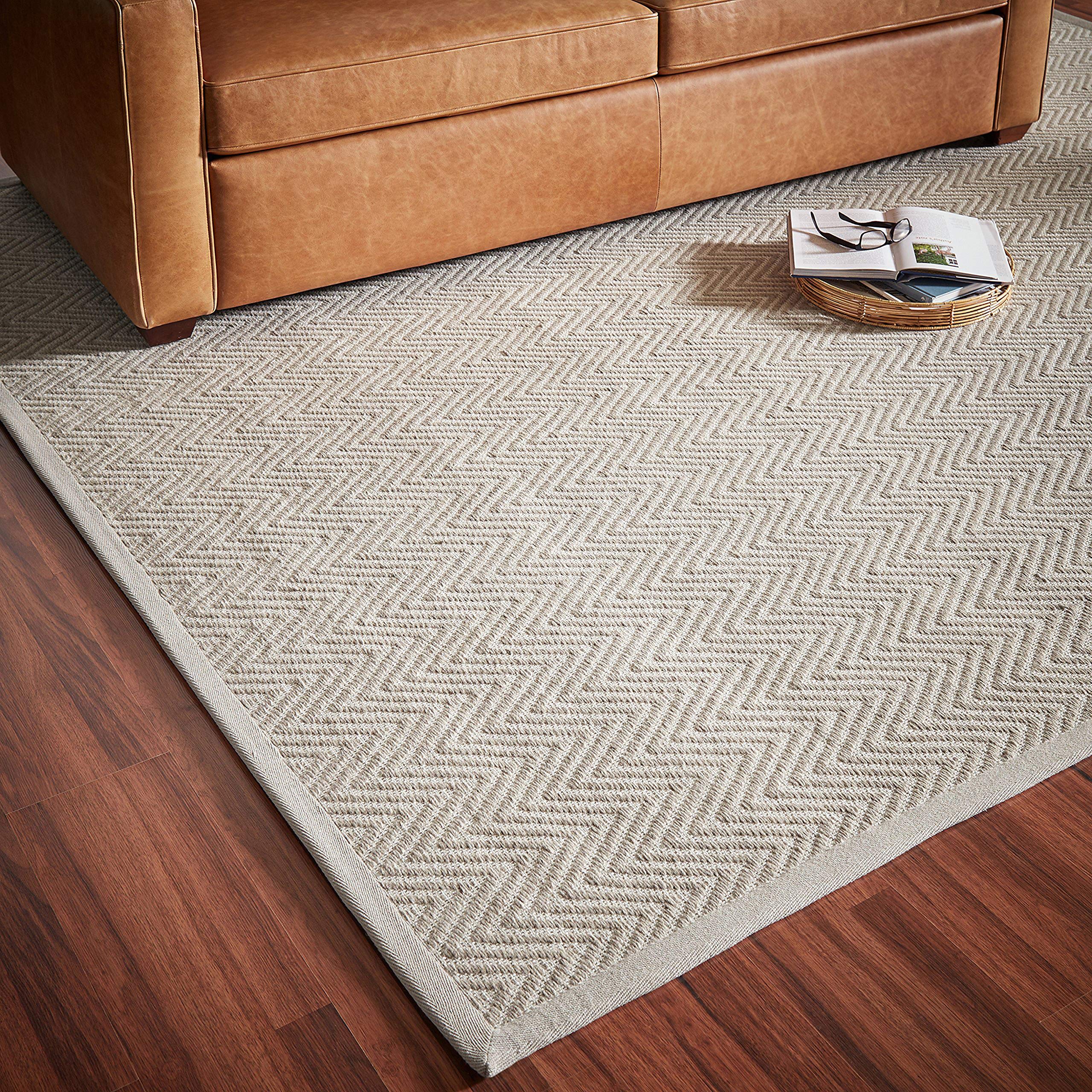 Amazon Brand – Rivet Elevated Chevron Patterned Area Rug, 8 x 10 Foot, Grey