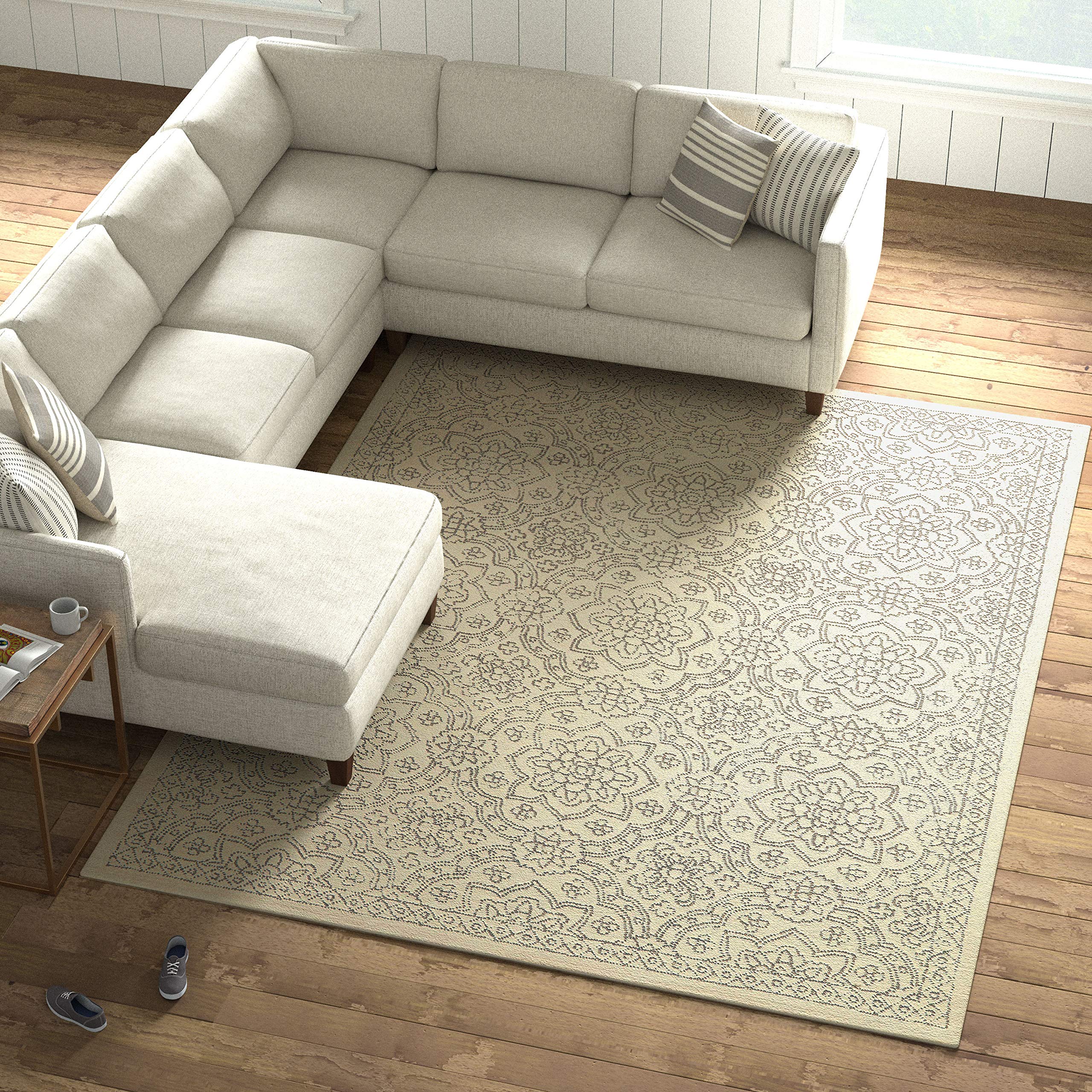 Amazon Brand – Stone & Beam Contemporary Floral Medallion Wool Area Rug, 8' x 10', Grey on Ivory