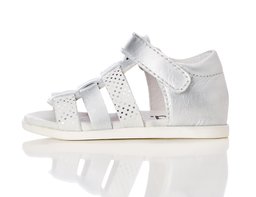 Red Wagon Girls' Shiny Strappy Sandals, Silver (Silver), 24 EU (Label Size: 24 EU/7 UK)